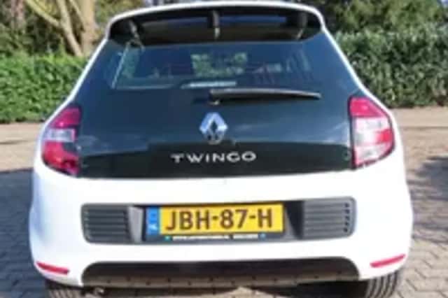 Renault Twingo (2015) thumbnail 3