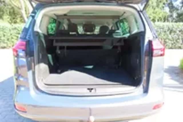 Opel Zafira Tourer (2016) thumbnail 4