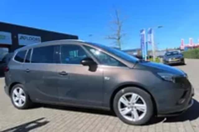 Opel Zafira Tourer (2016) thumbnail 6