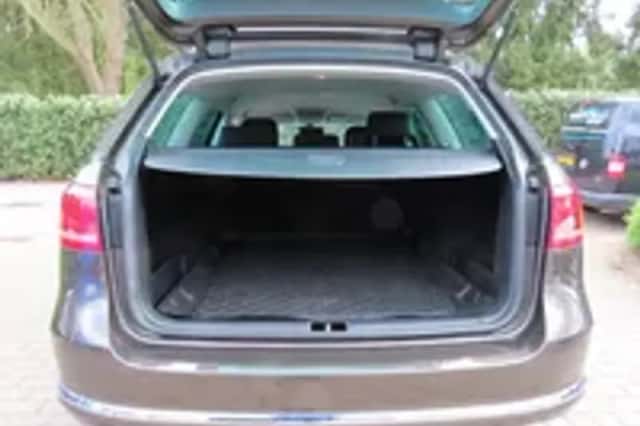 Volkswagen Passat (2012) thumbnail 4