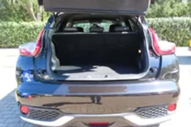 Nissan Juke (2016) thumbnail 4