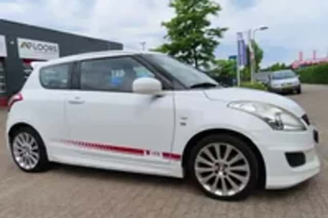 Suzuki Swift (2012) thumbnail 4