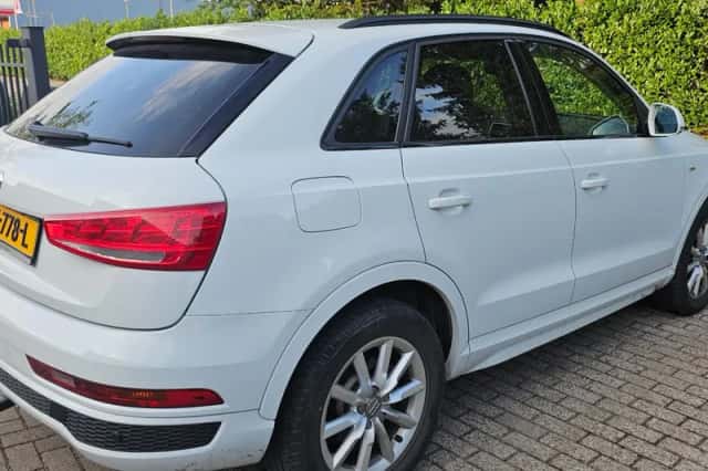 Audi Q3 (2015) thumbnail 5