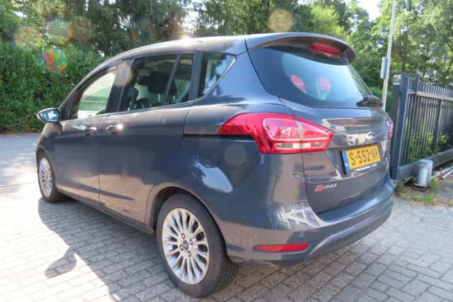 Ford B-Max (2013) thumbnail 2