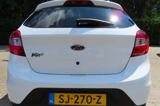 Ford Ka+ (2018) thumbnail 3