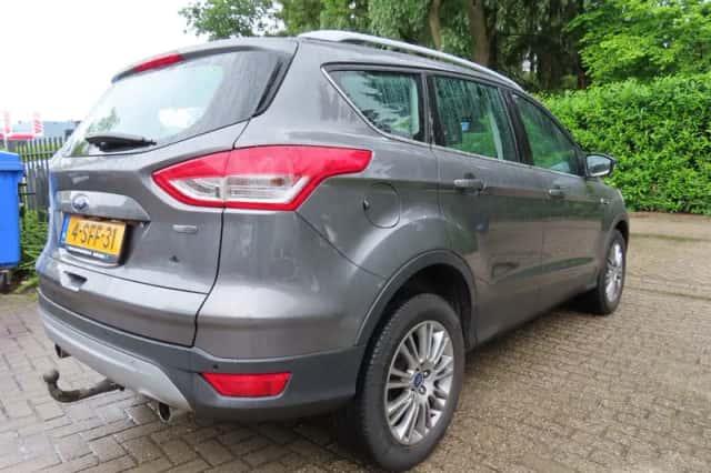 Ford Kuga (2013) thumbnail 5