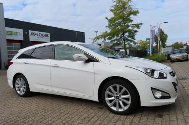 Hyundai i40 (2013) thumbnail 5