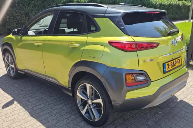 Hyundai Kona (2019) thumbnail 2