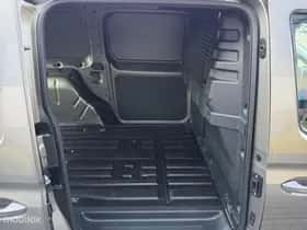 Volkswagen Caddy (2022) thumbnail 13
