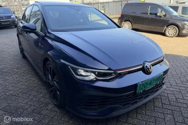 Volkswagen Golf (2022) thumbnail 6
