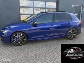 Volkswagen Golf (2021) thumbnail 2