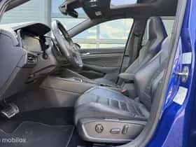 Volkswagen Golf (2021) thumbnail 11
