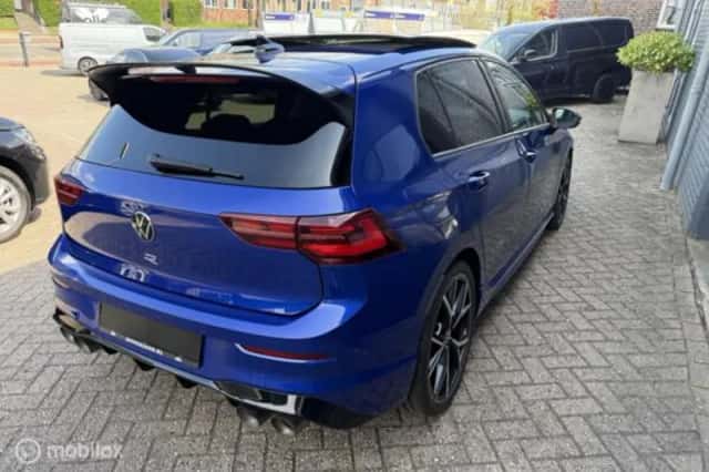 Volkswagen Golf (2021) thumbnail 5