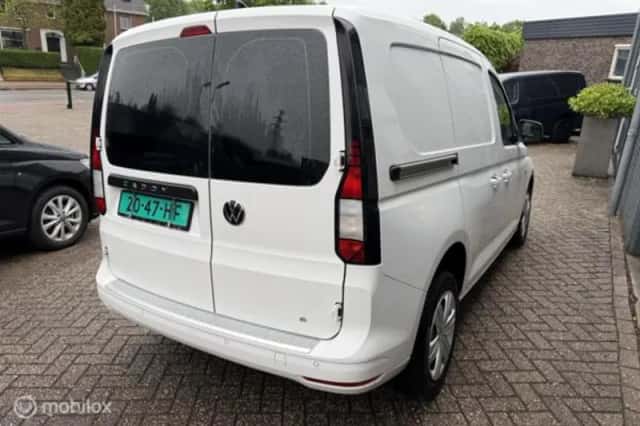 Volkswagen Caddy (2021) thumbnail 5