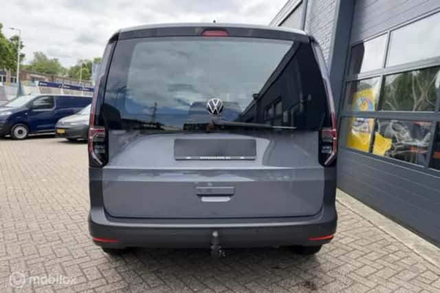 Volkswagen Caddy (2021) thumbnail 4