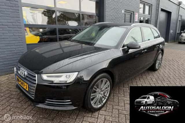 Audi A4 (2017) thumbnail 1