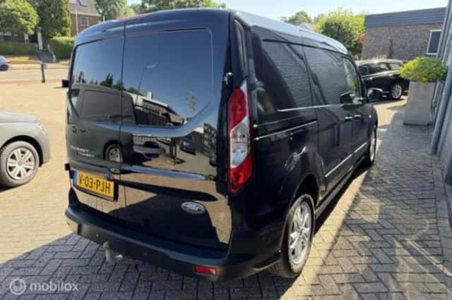 Ford Transit (2026) thumbnail 5