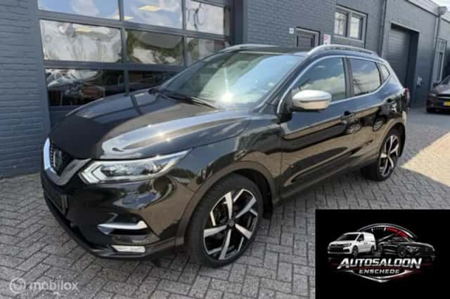 Nissan Qashqai (2018) thumbnail 1