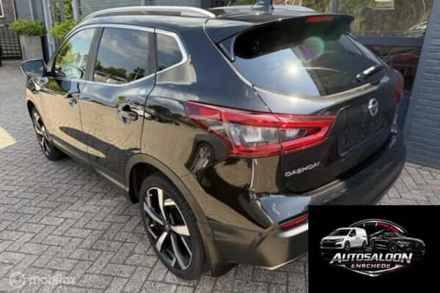 Nissan Qashqai (2018) thumbnail 3