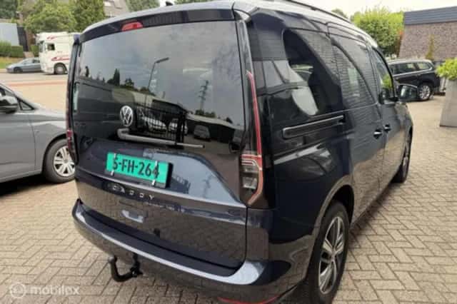 Volkswagen Caddy (2021) thumbnail 5