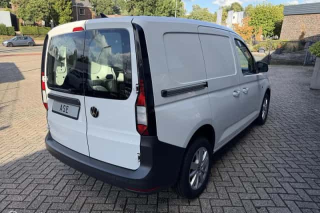 Volkswagen Caddy (2022) thumbnail 5