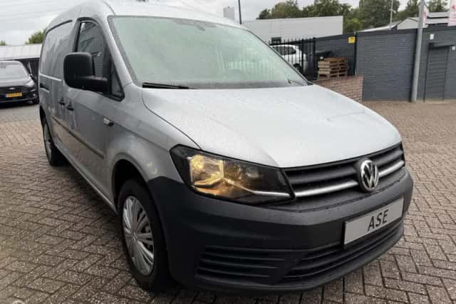 Volkswagen Caddy Maxi (2017) thumbnail 5