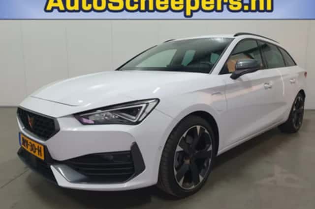 CUPRA Leon Sportstourer (2024) thumbnail 1