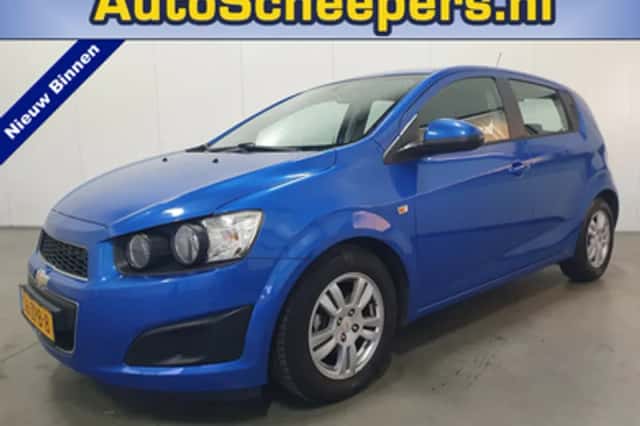 Chevrolet Aveo (2012) thumbnail 1