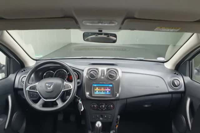 Dacia Sandero (2019) thumbnail 4