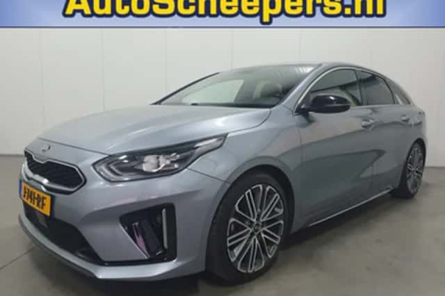 Kia Proceed (2020) thumbnail 2