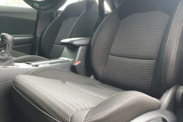 Kia Ceed (2024) thumbnail 4