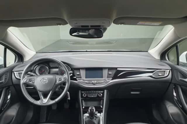 Opel Astra (2020) thumbnail 4