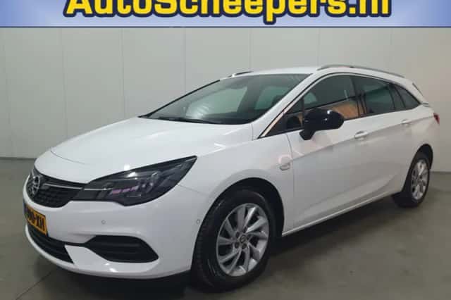 Opel Astra (2021) thumbnail 1