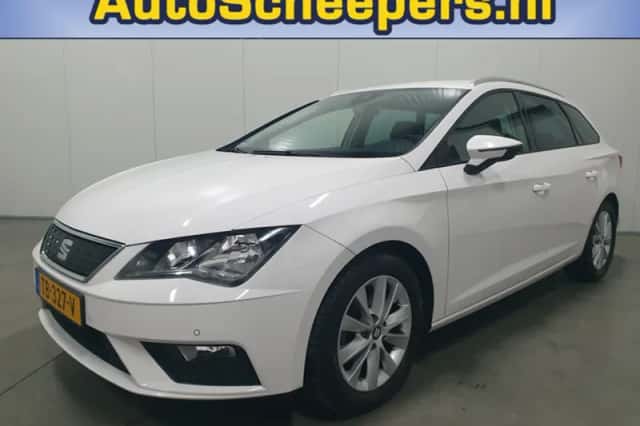 SEAT Leon (2018) thumbnail 1