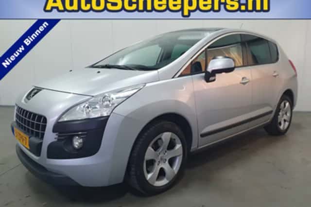 Peugeot 3008 (2013) thumbnail 1
