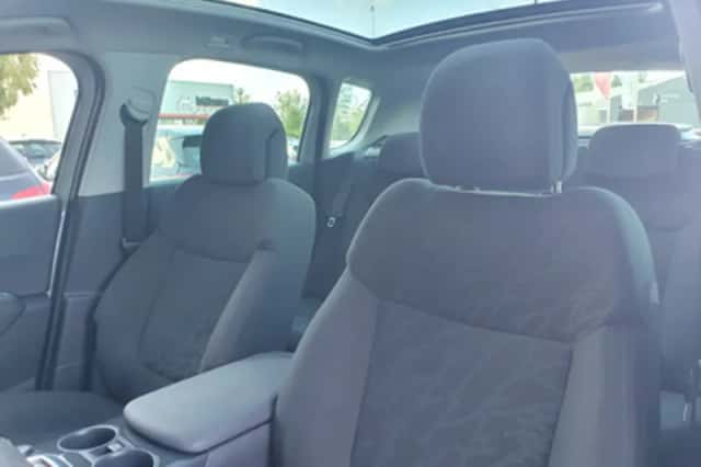 Peugeot 3008 (2013) thumbnail 4