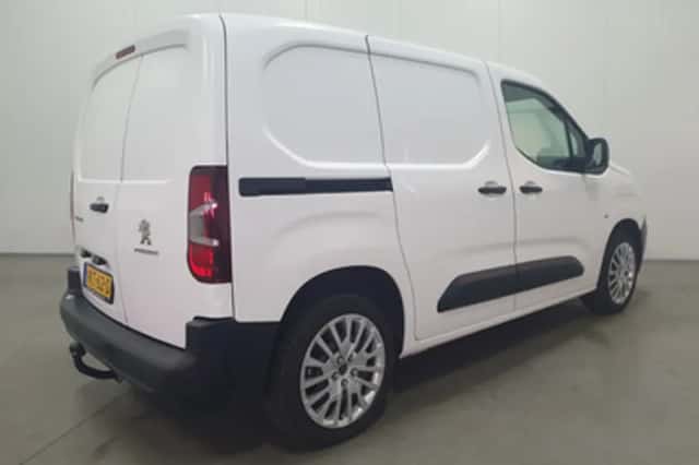 Peugeot Partner (2021) thumbnail 2