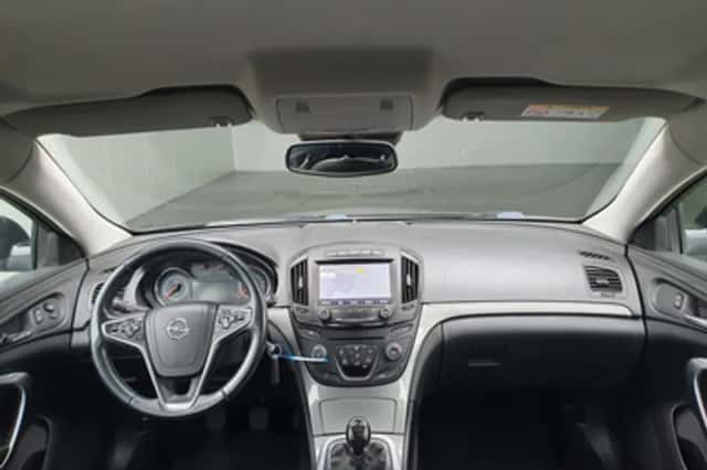Opel Insignia (2014) thumbnail 3