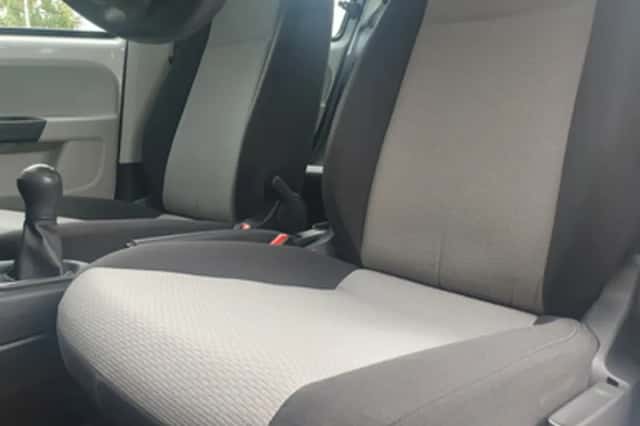 SEAT Mii (2015) thumbnail 4