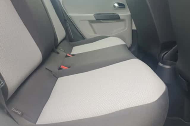 SEAT Mii (2015) thumbnail 5