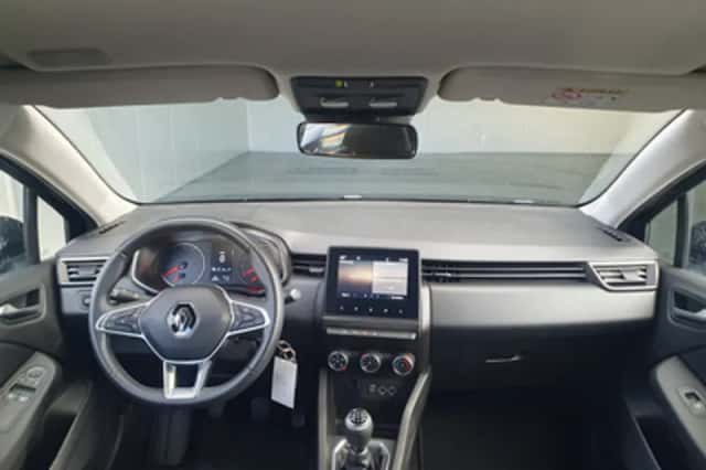 Renault Clio (2020) thumbnail 3