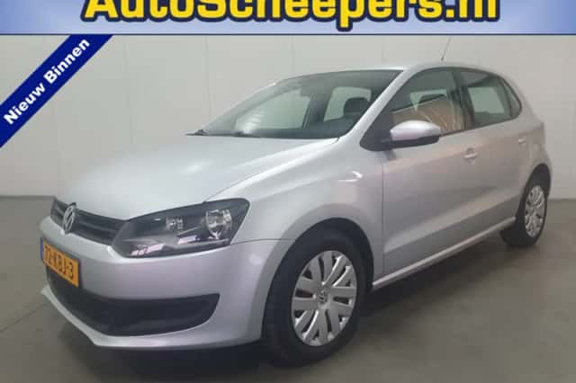 Volkswagen Polo (2009) thumbnail 1