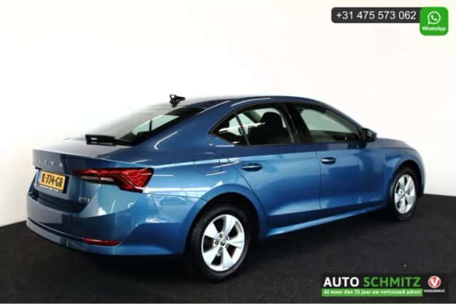 Škoda Octavia (2020) thumbnail 4