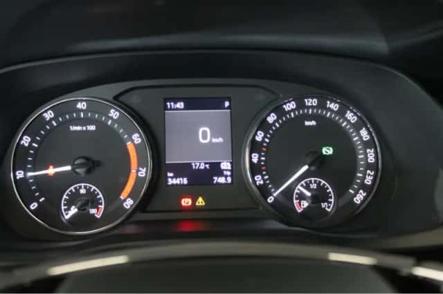 Škoda Octavia (2020) thumbnail 5