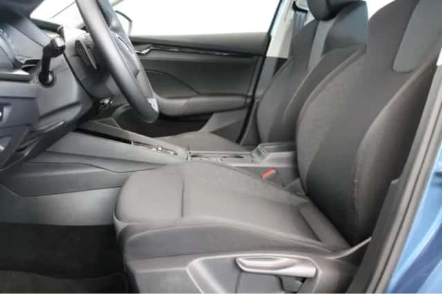 Škoda Octavia (2020) thumbnail 6