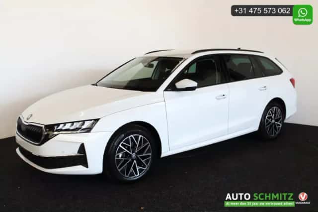 Škoda Octavia (2025) thumbnail 2