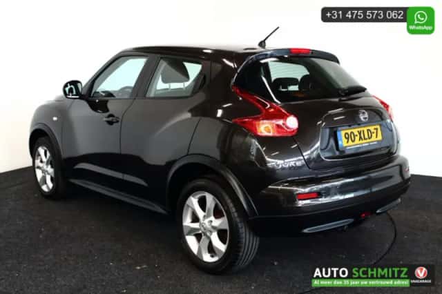 Nissan Juke (2012) thumbnail 4