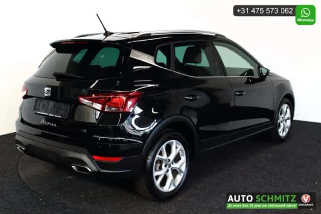 SEAT Arona (2025) thumbnail 4