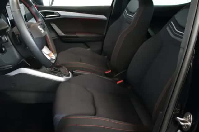 SEAT Arona (2025) thumbnail 6