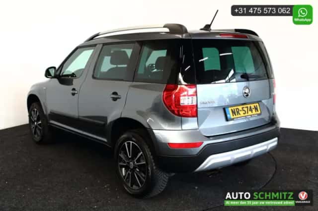 Škoda Yeti (2017) thumbnail 3